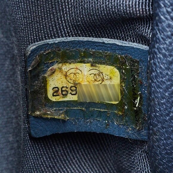 Chanel Metallic Blue Goatskin Leather Stitched Casual Trip Bag - Picture 9 of 10